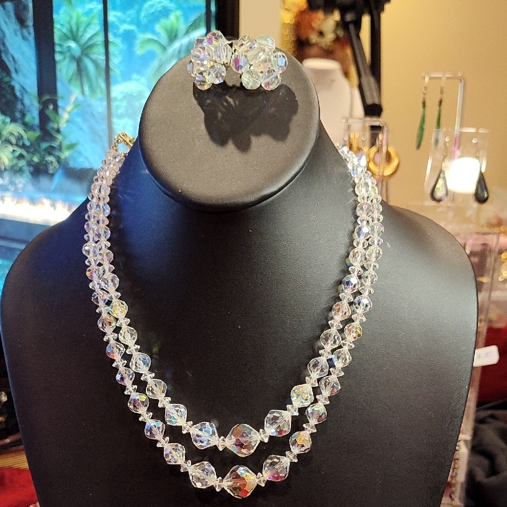 Vintage Aurora Borealis Graduated Faceted Crystal Necklace & Clip Earrings Set